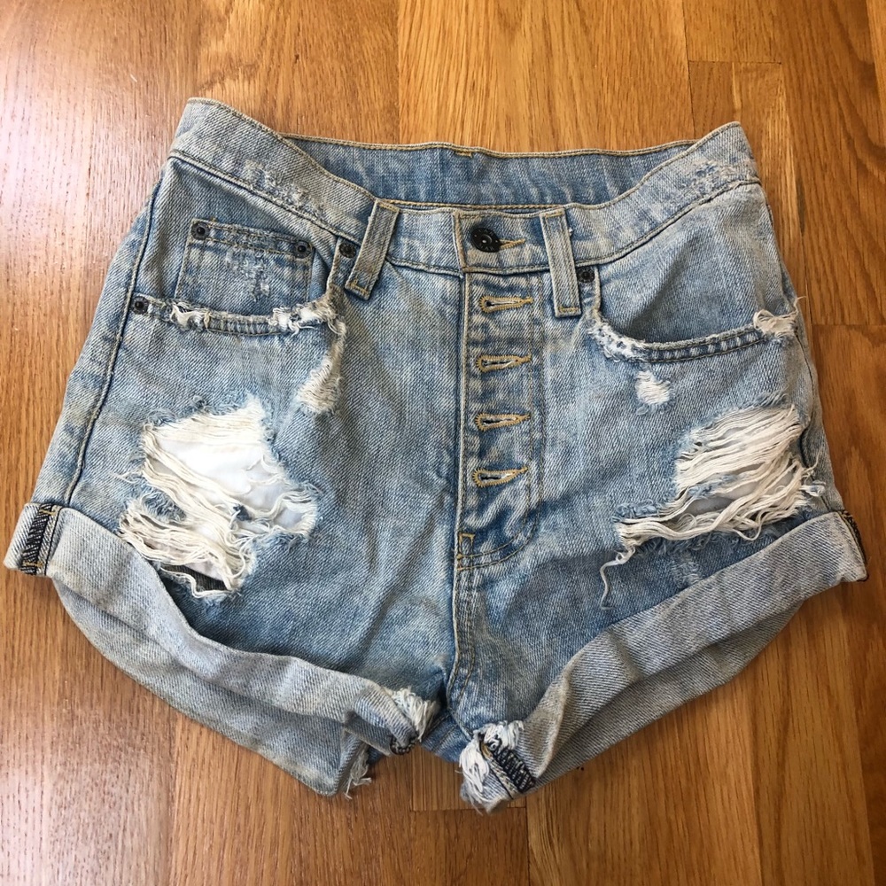 NWOT LF high waisted shorts